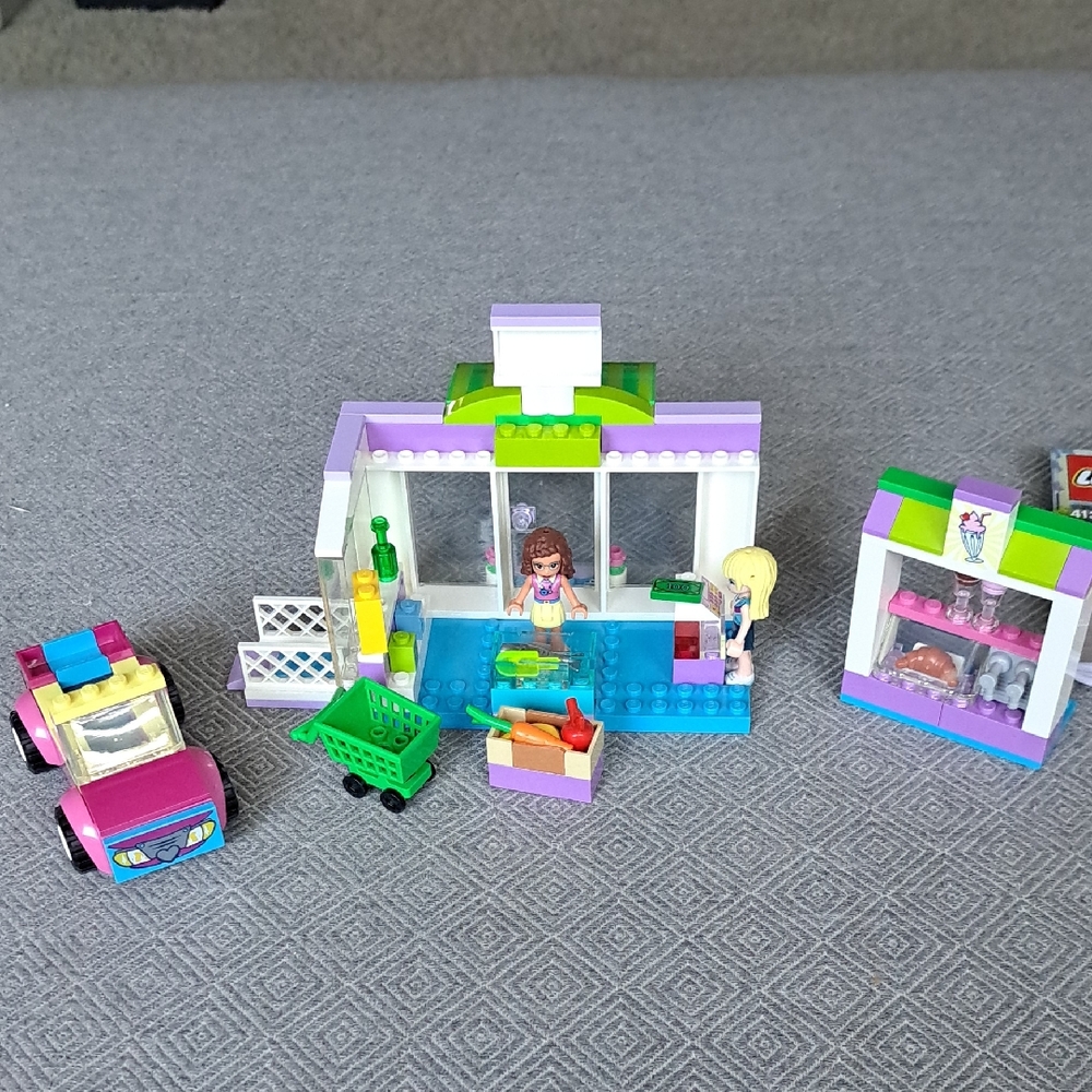 LEGO Friends Heartlake Supermarket
